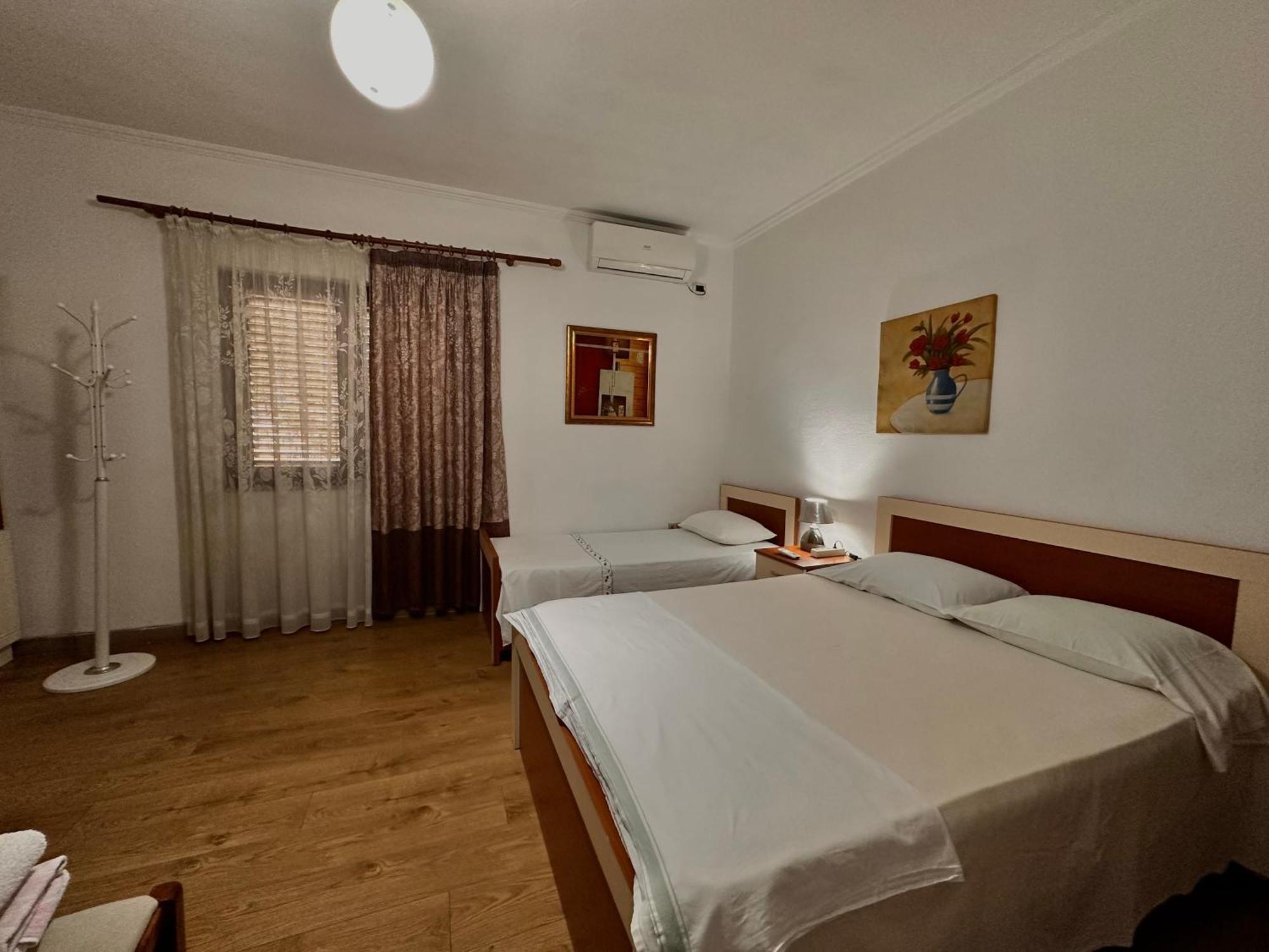 טיראנה Hostel Grande House מראה חיצוני תמונה