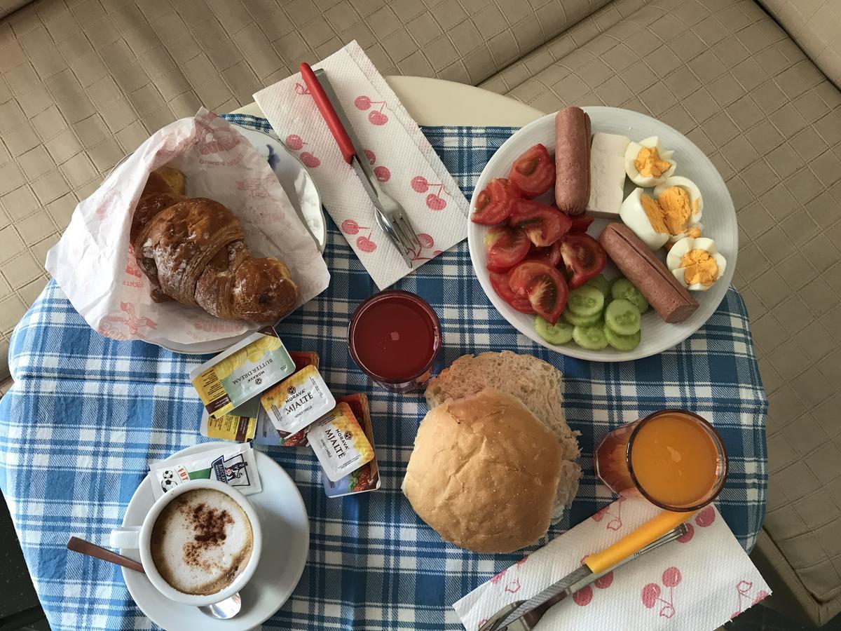 טיראנה Hostel Grande House מראה חיצוני תמונה